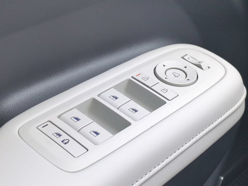 New 2026 Hyundai Santa Fe Limited FWD image 34