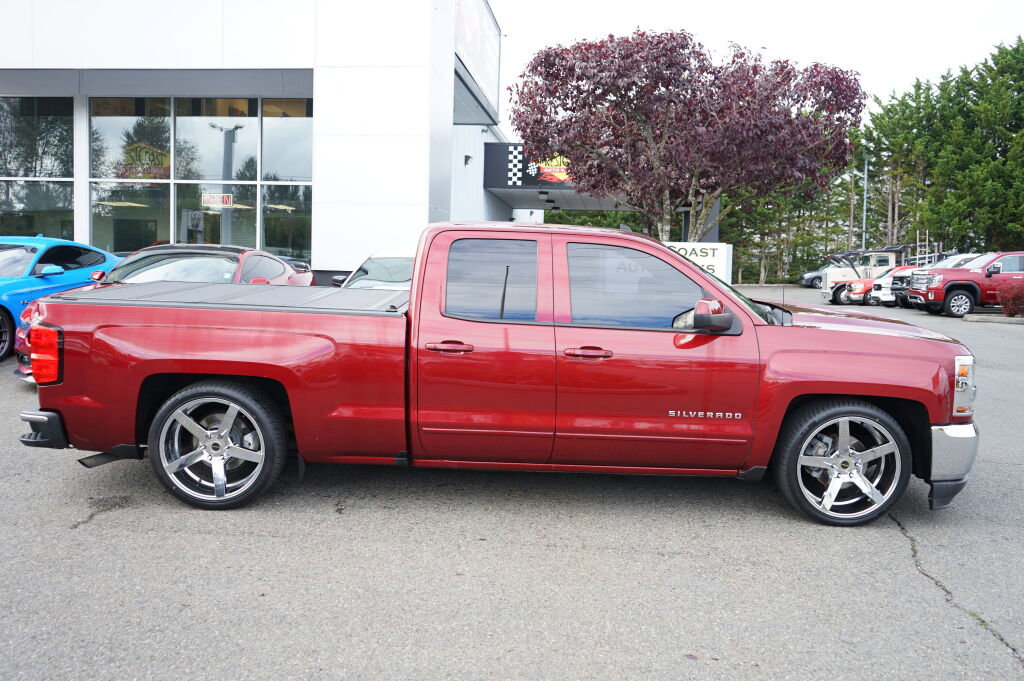 Used 2016 Chevrolet Silverado 1500 LT w/ All Star Edition image 7