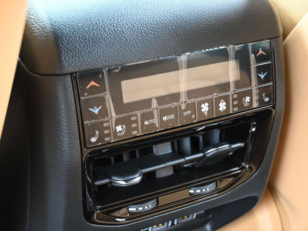 New 2025 Jeep Grand Cherokee Summit AWD/4WD image 35