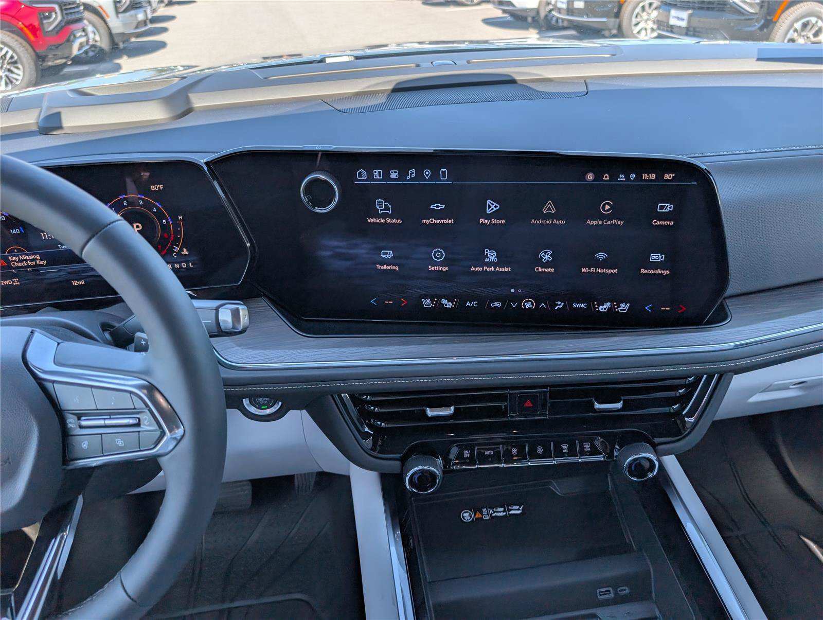 New 2026 Chevrolet Tahoe Premier w/ Sun And Tow Package AWD/4WD image 17