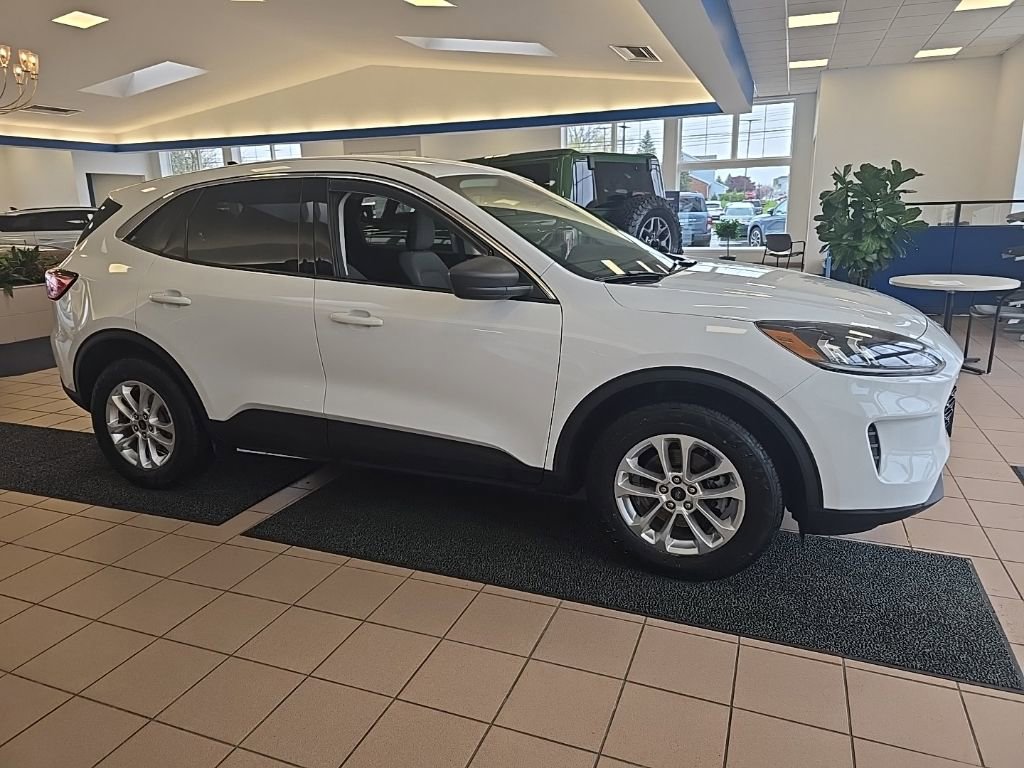 Used 2022 Ford Escape SE w/ Convenience Package AWD/4WD image 8