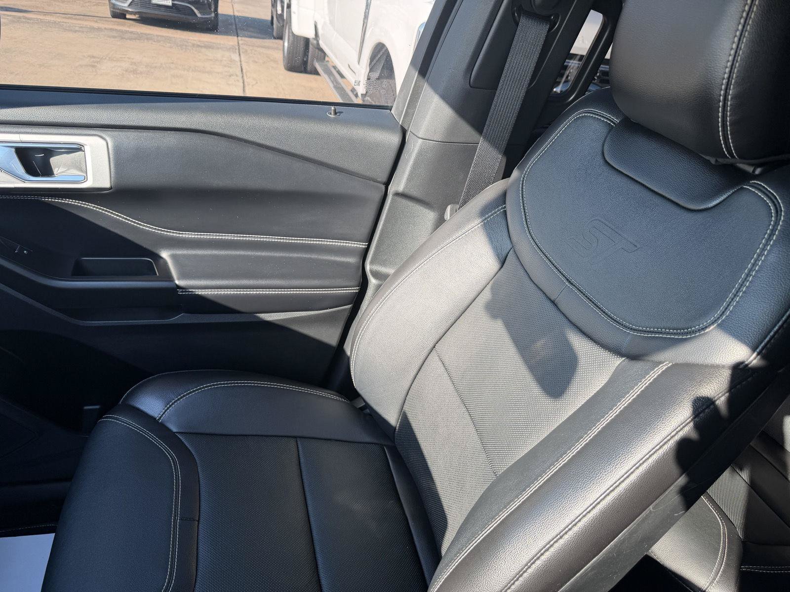 Certified 2020 Ford Explorer ST AWD/4WD image 15