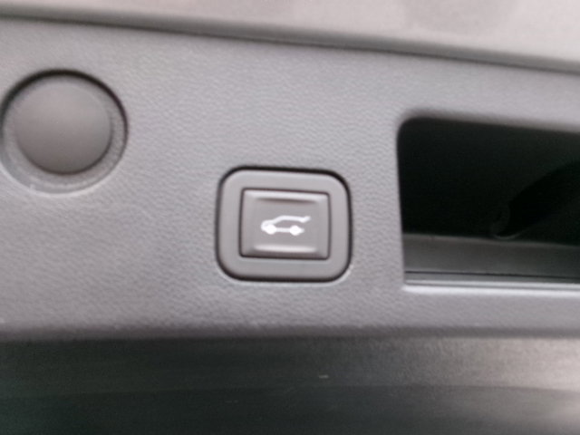 Used 2025 Chevrolet Equinox LT w/ Convenience Package II image 14