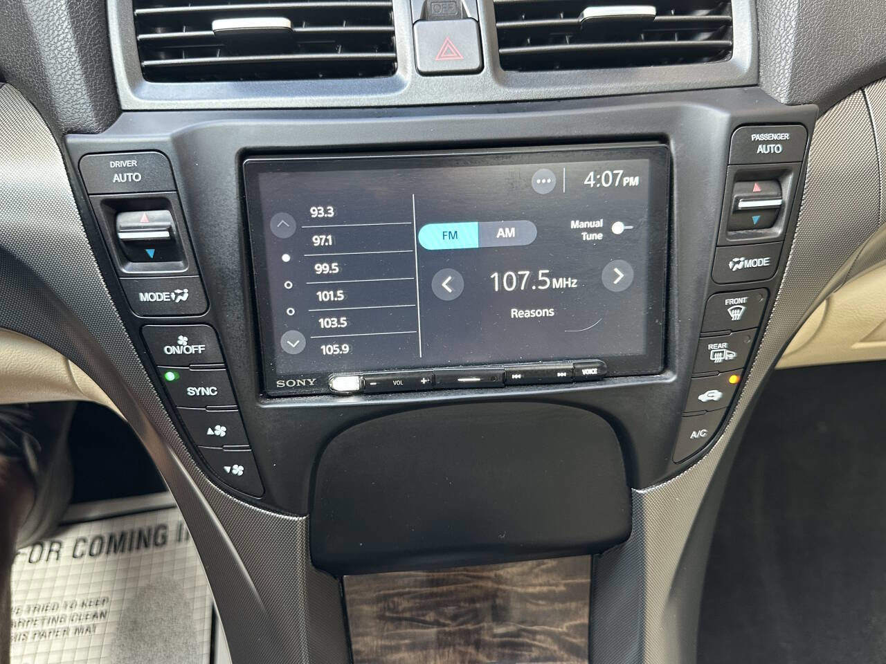 Used 2012 Acura TL image 17