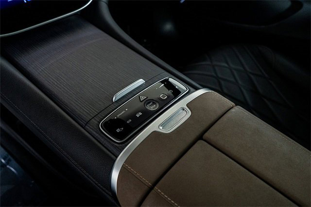 Used 2022 Mercedes-Benz EQS 580 4MATIC Sedan image 38