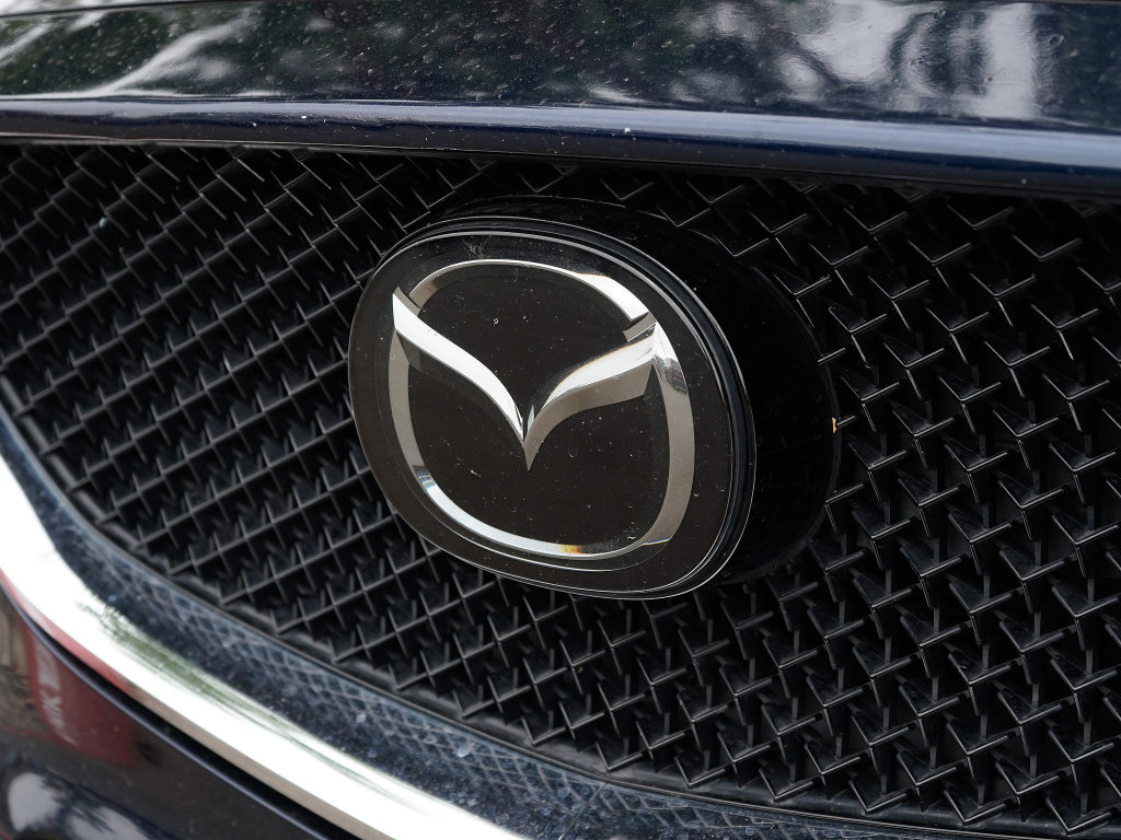 Used 2019 MAZDA CX-5 Touring image 2