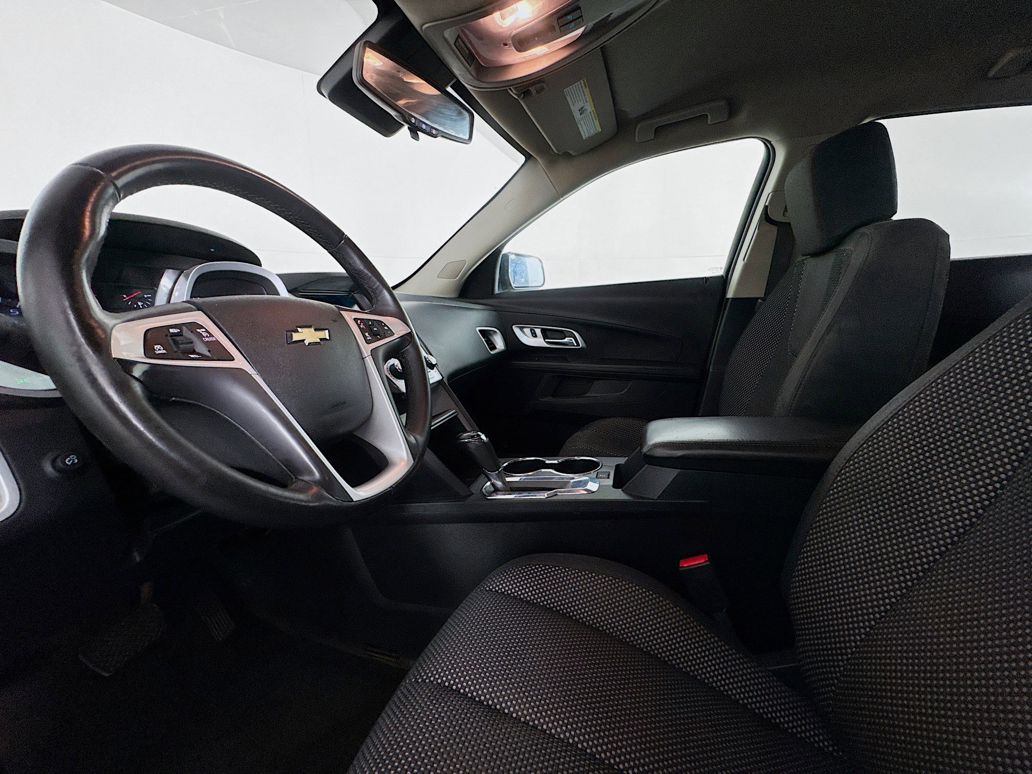 Used 2017 Chevrolet Equinox LT w/ Convenience Package image 20