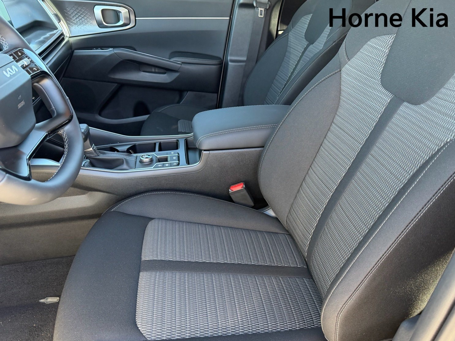New 2026 Kia Sorento LX FWD image 18