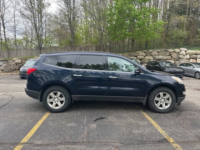 Used 2011 Chevrolet Traverse LT w/ Personal Connectivity Package AWD/4WD image 6