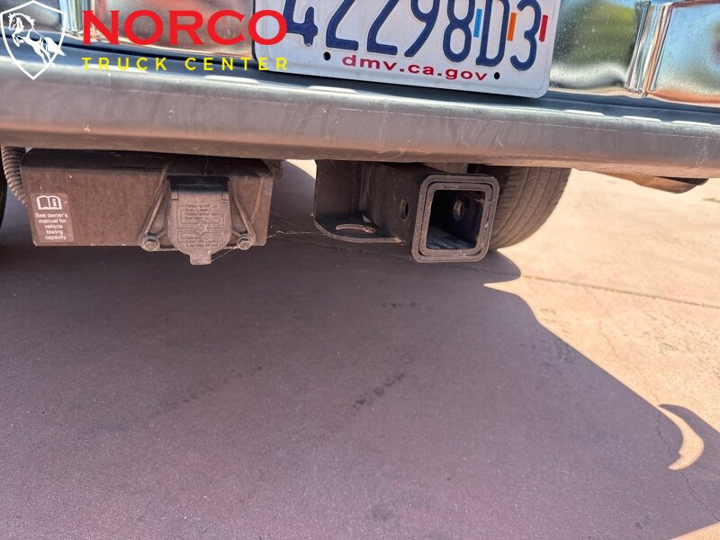 Used 2017 Nissan Frontier SV RWD image 7