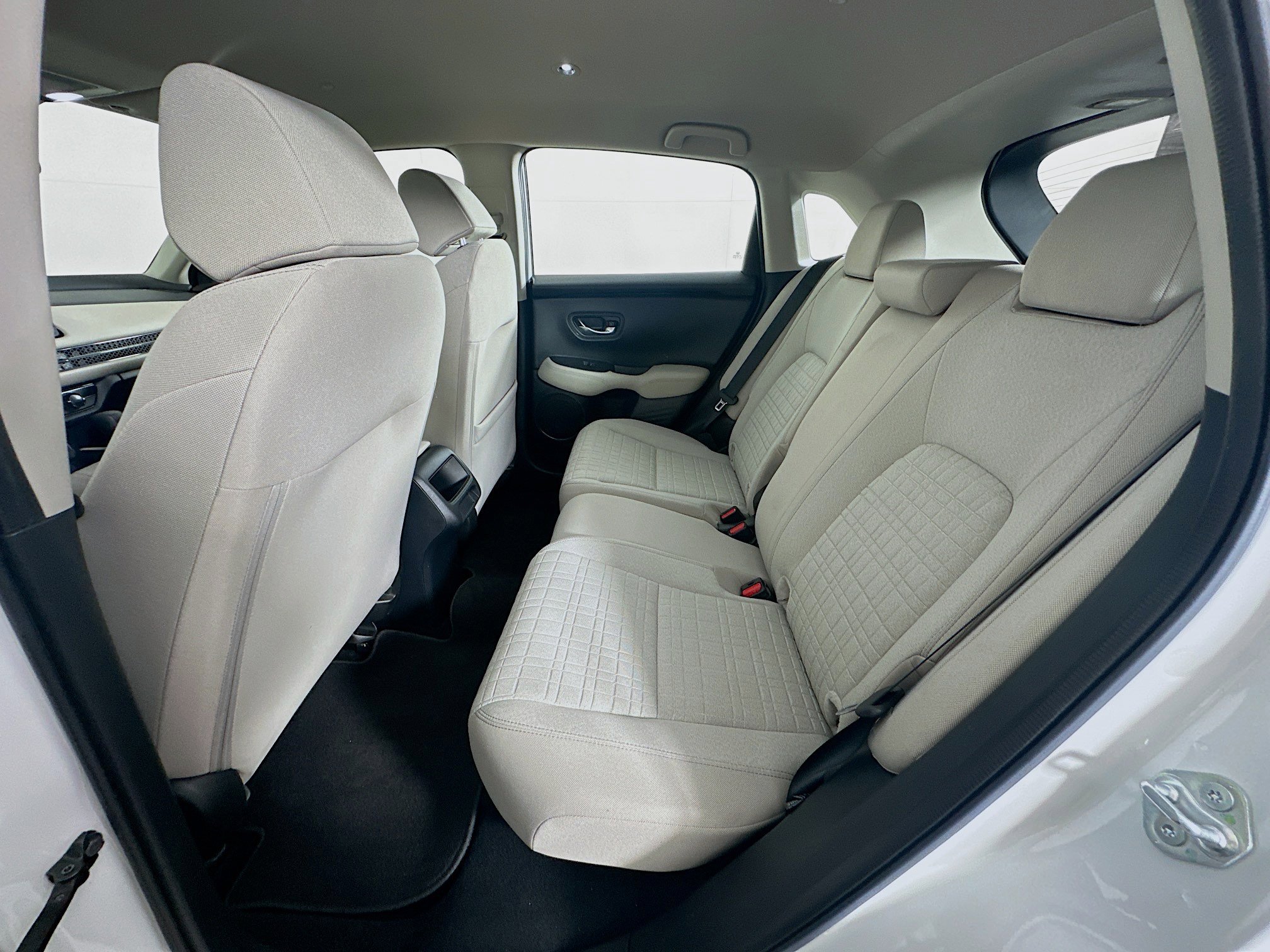 Used 2024 Honda HR-V LX image 26