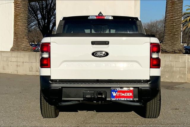 New 2025 Ford Maverick Lariat w/ Black Appearance Package image 4