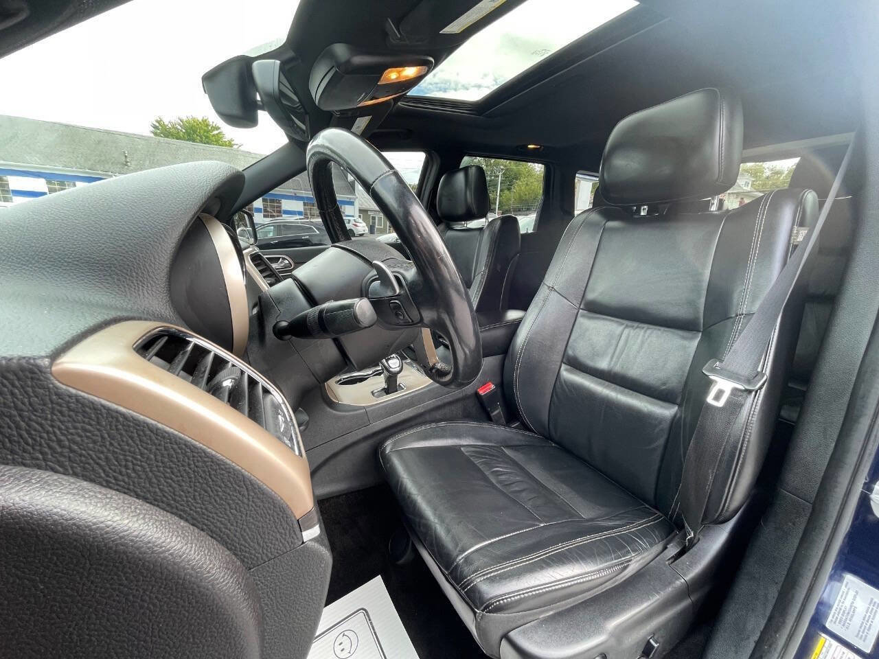 Used 2015 Jeep Grand Cherokee Limited image 10