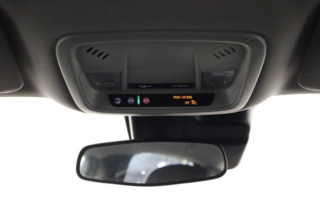 Used 2021 Chevrolet Malibu RS FWD image 22