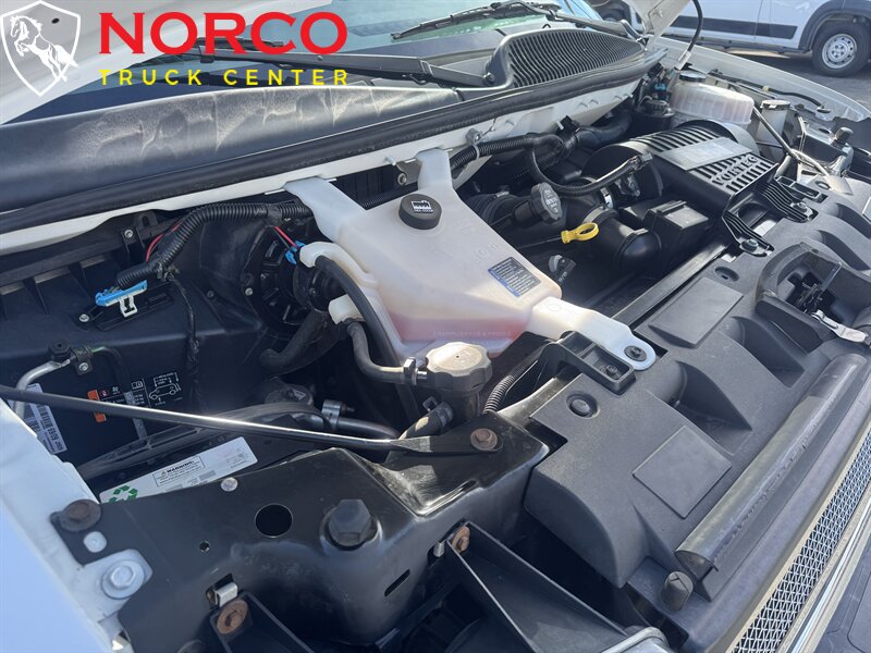 Used 2020 Chevrolet Express 3500 LT w/ LT Preferred Equipment Group RWD image 26