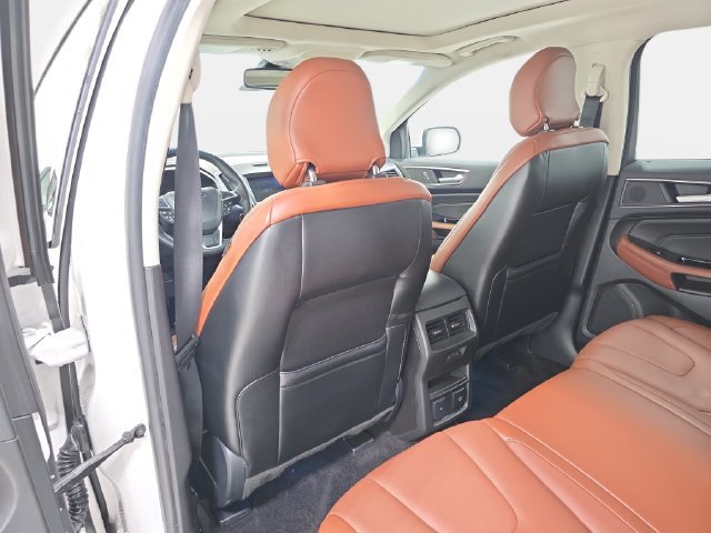 Certified 2017 Ford Edge Titanium w/ Equipment Group 302A AWD/4WD image 12