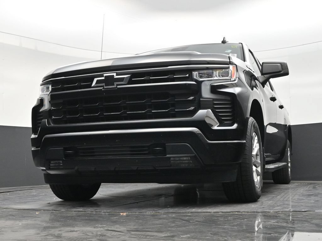 Used 2023 Chevrolet Silverado 1500 RST RWD image 27