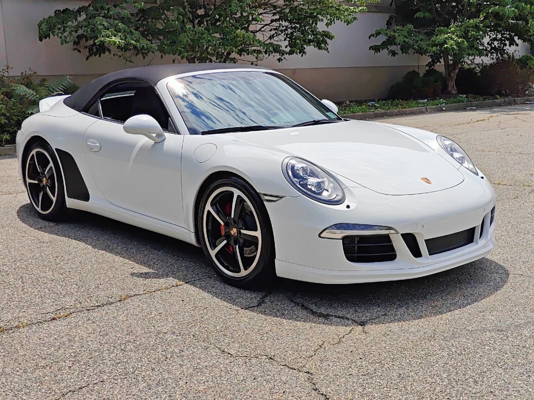 Used 2015 Porsche 911 Carrera S RWD image 33