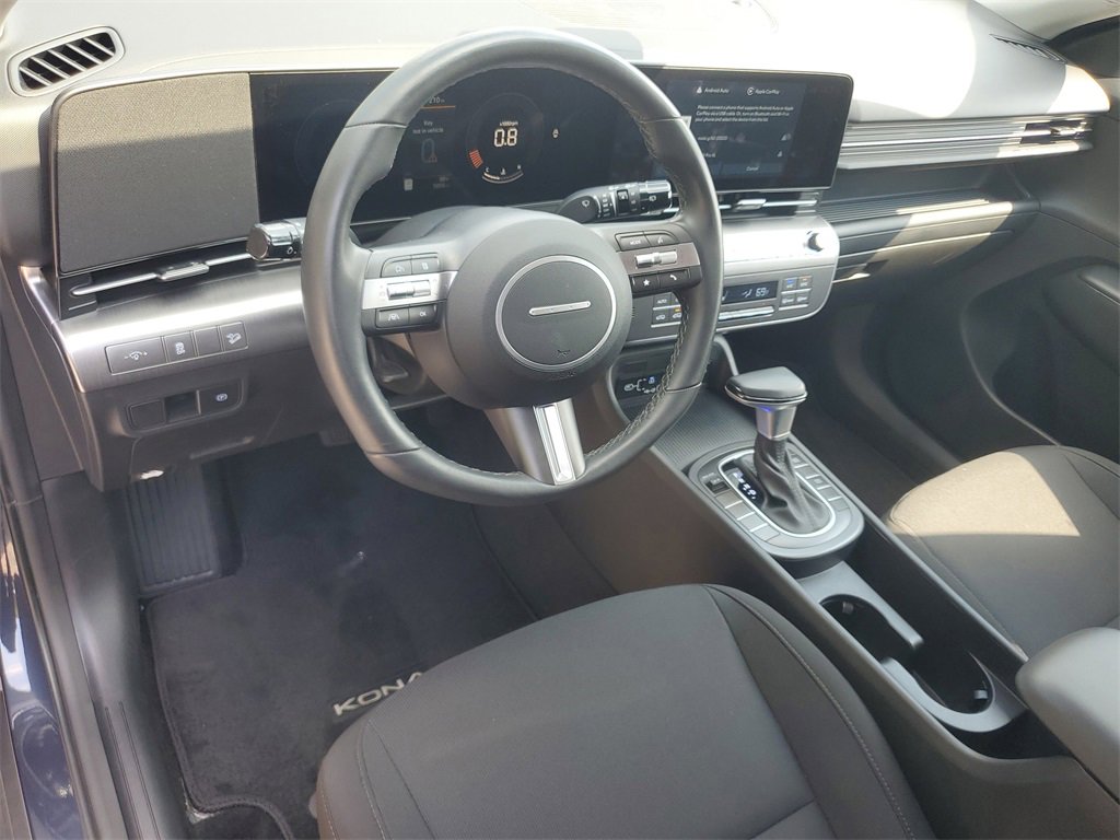 Used 2025 Hyundai Kona SEL image 19