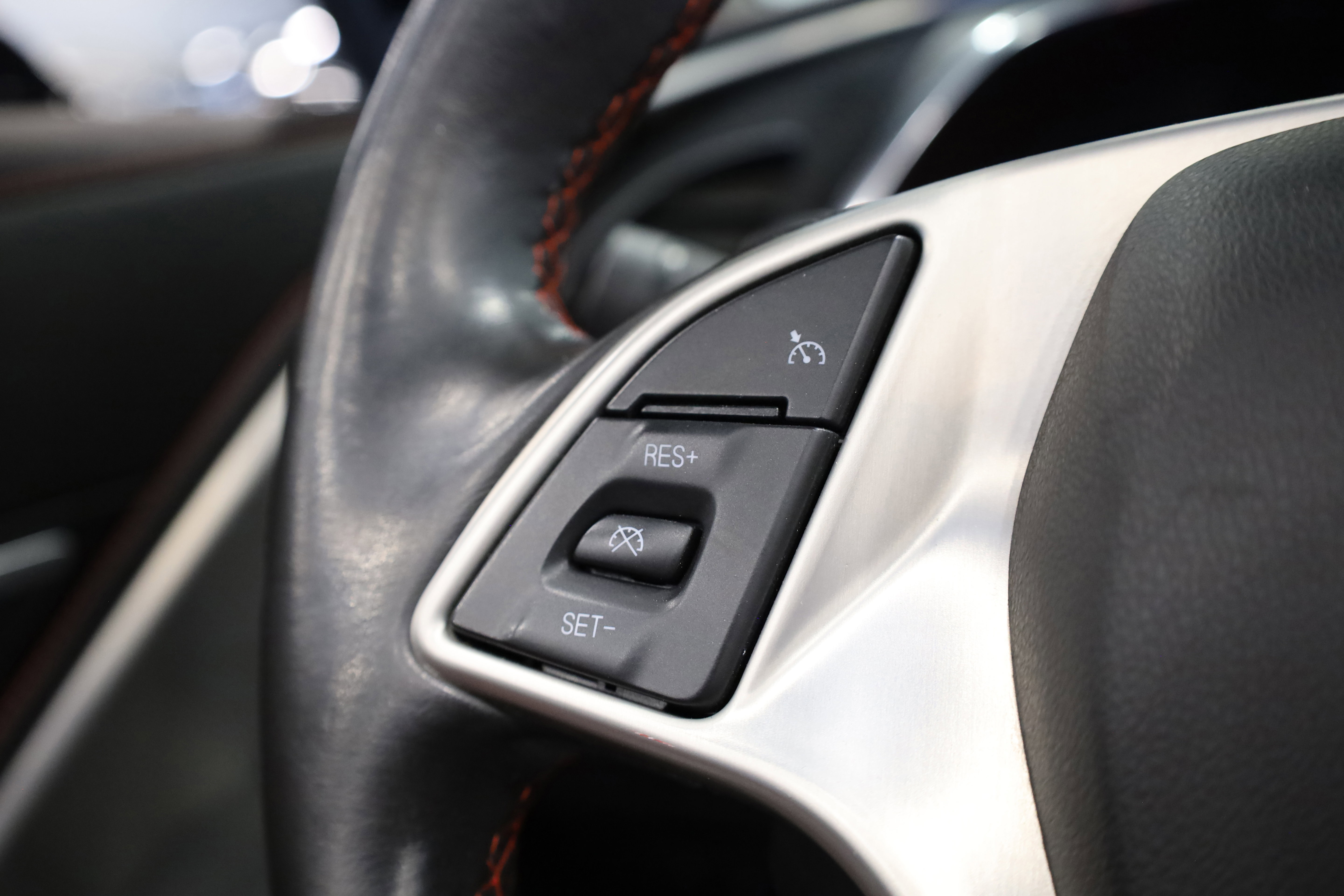 Used 2014 Chevrolet Corvette Stingray Convertible w/ 2LT Preferred Equipment Group image 27