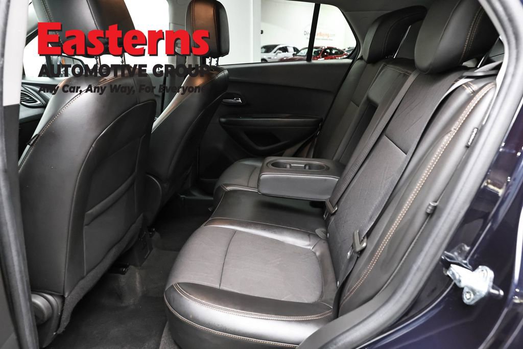 Used 2021 Chevrolet Trax LT w/ Driver Confidence Package image 21