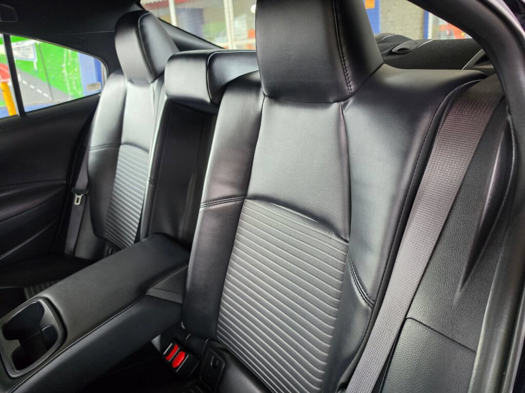 Used 2024 Toyota Corolla XSE FWD image 17