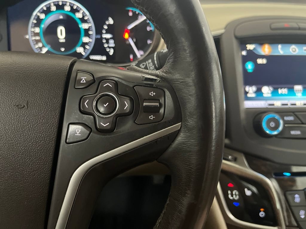 Used 2016 Buick LaCrosse Leather FWD image 60