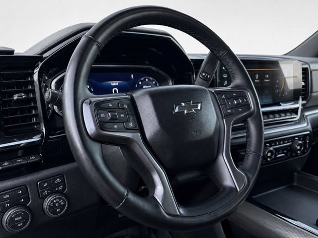 Used 2024 Chevrolet Silverado 2500 ZR2 w/ Technology Package AWD/4WD image 18
