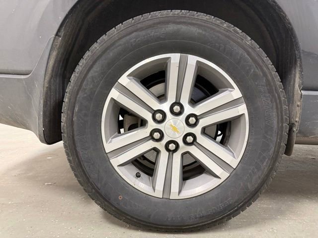 Used 2015 Chevrolet Traverse LT FWD image 25