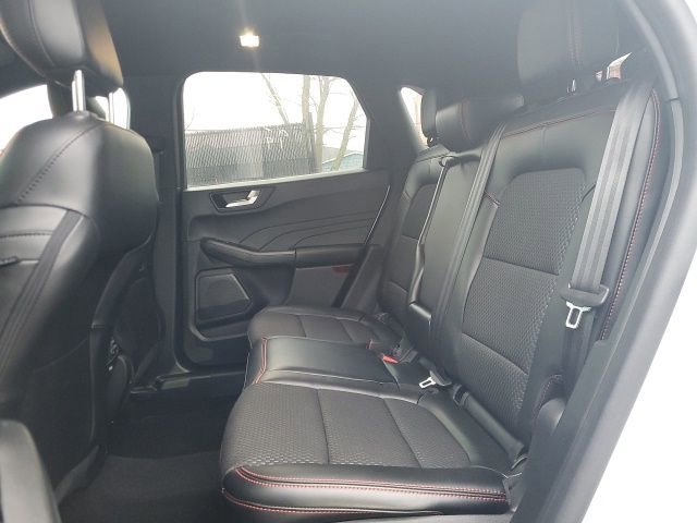 Used 2023 Ford Escape ST-Line image 11