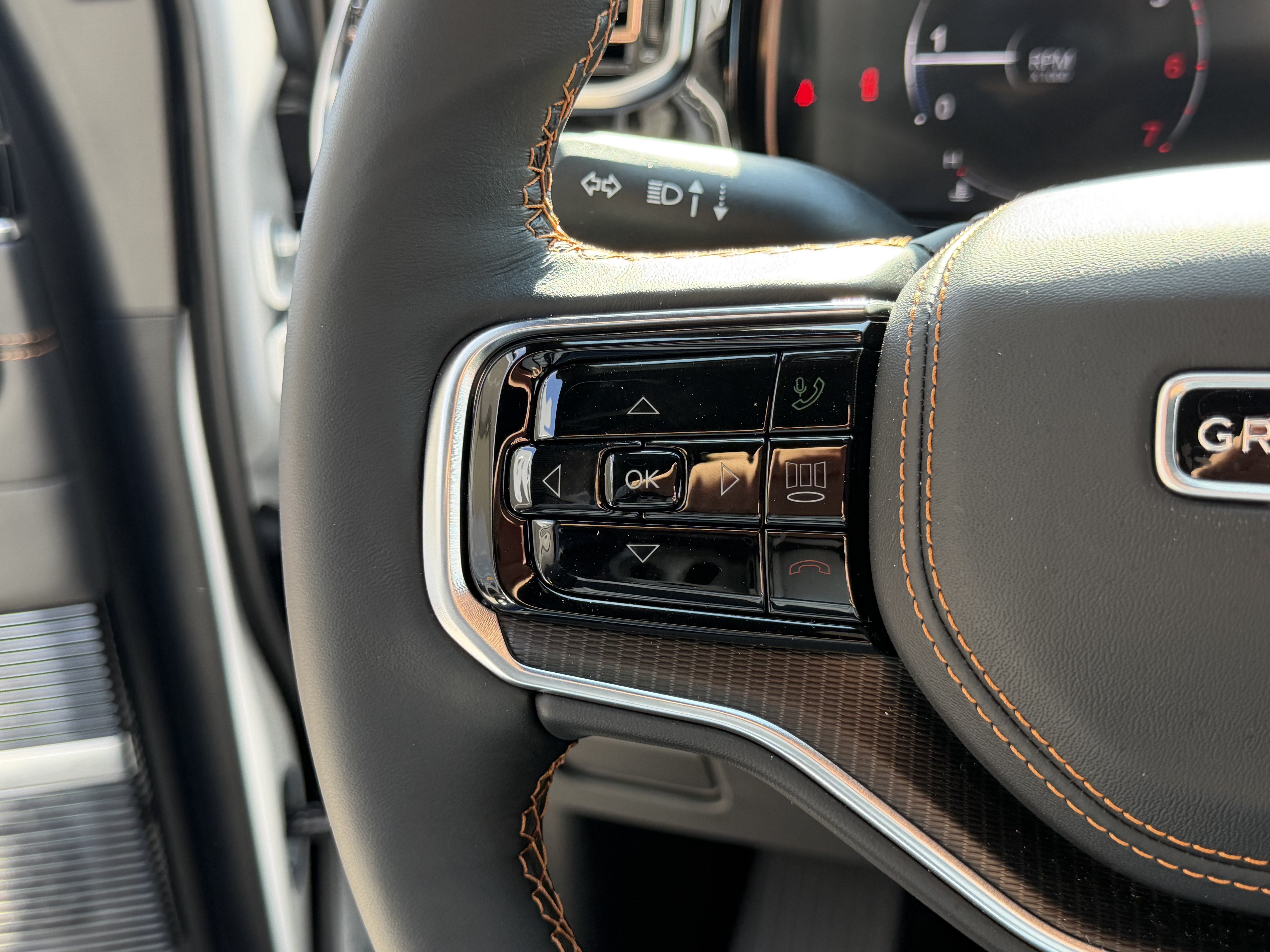 New 2026 Jeep Grand Wagoneer Summit AWD/4WD image 21
