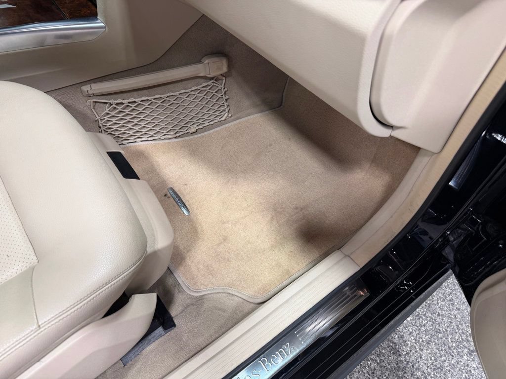 Used 2014 Mercedes-Benz E 350 4MATIC Sedan image 32