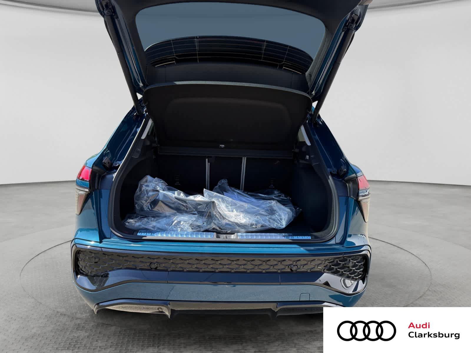 New 2026 Audi Q3 quattro 2.0T AWD/4WD image 23