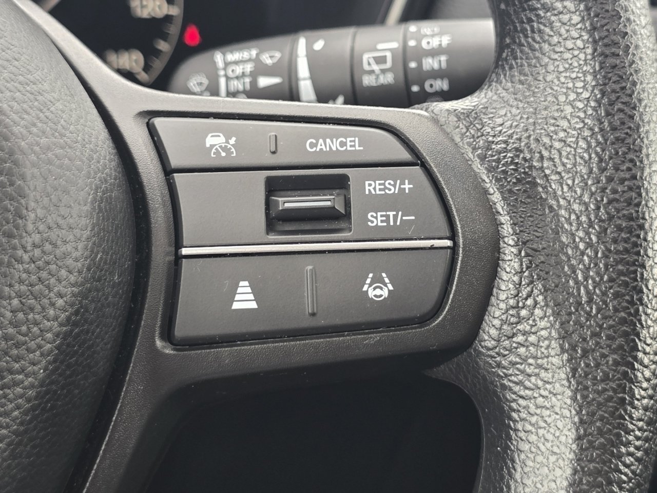 Used 2023 Honda CR-V EX image 32