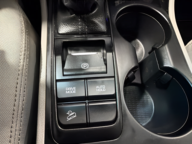 Used 2019 Hyundai Tucson SE AWD/4WD image 24