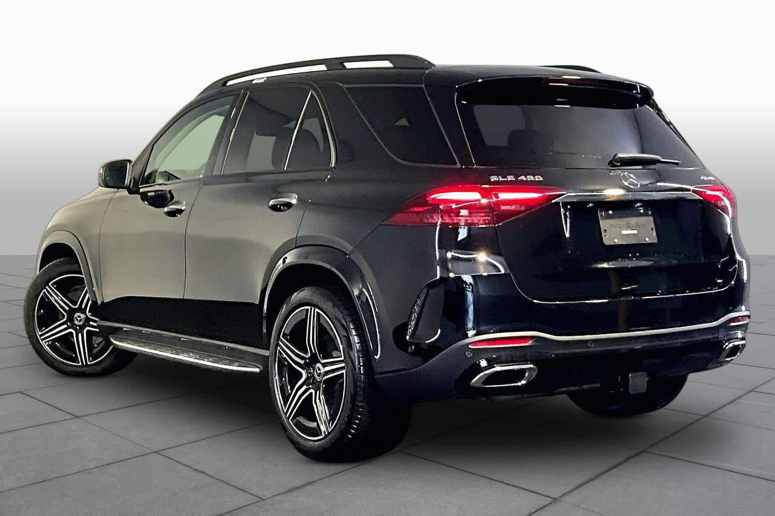 New 2026 Mercedes-Benz GLE 450 4MATIC image 3