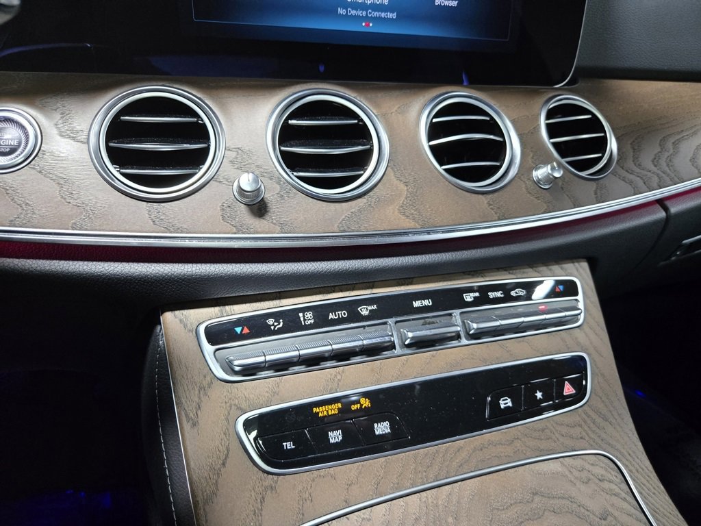 Used 2022 Mercedes-Benz E 350 4MATIC Sedan image 33