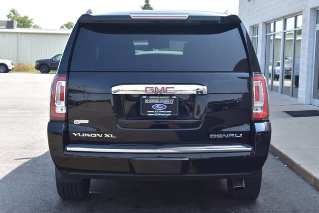 Used 2020 GMC Yukon XL Denali w/ Denali Ultimate Package AWD/4WD image 12