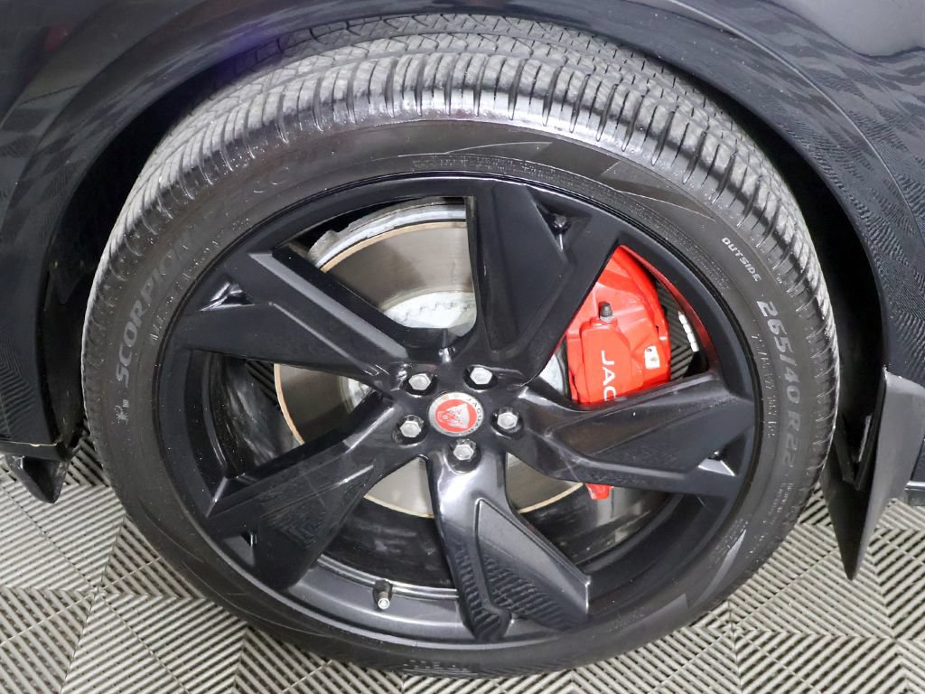 Used 2022 Jaguar F-PACE SVR AWD/4WD image 23