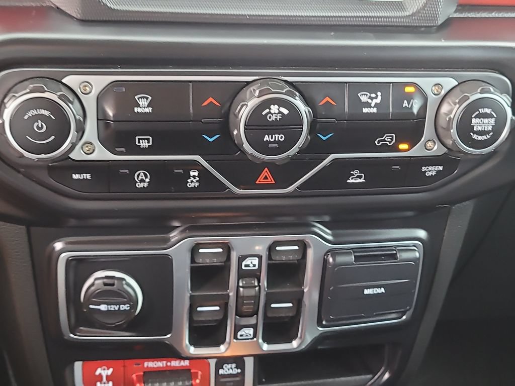 Used 2023 Jeep Gladiator Rubicon AWD/4WD image 27