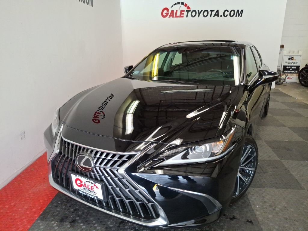 Used 2022 Lexus ES 350 w/ Premium Package image 3