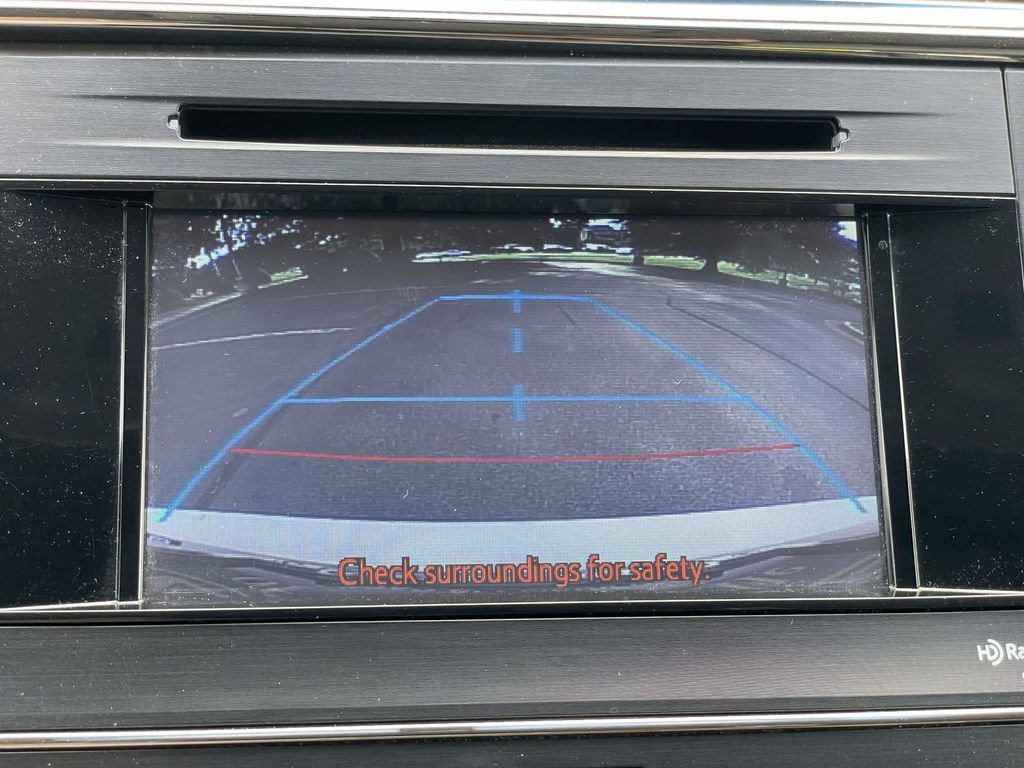 Used 2014 Toyota Avalon XLE Touring FWD image 21