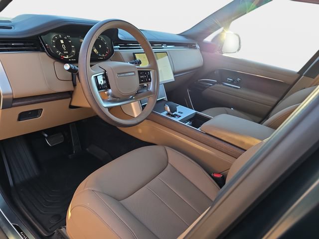 New 2026 Land Rover Range Rover Long Wheelbase Autobiography AWD/4WD image 13