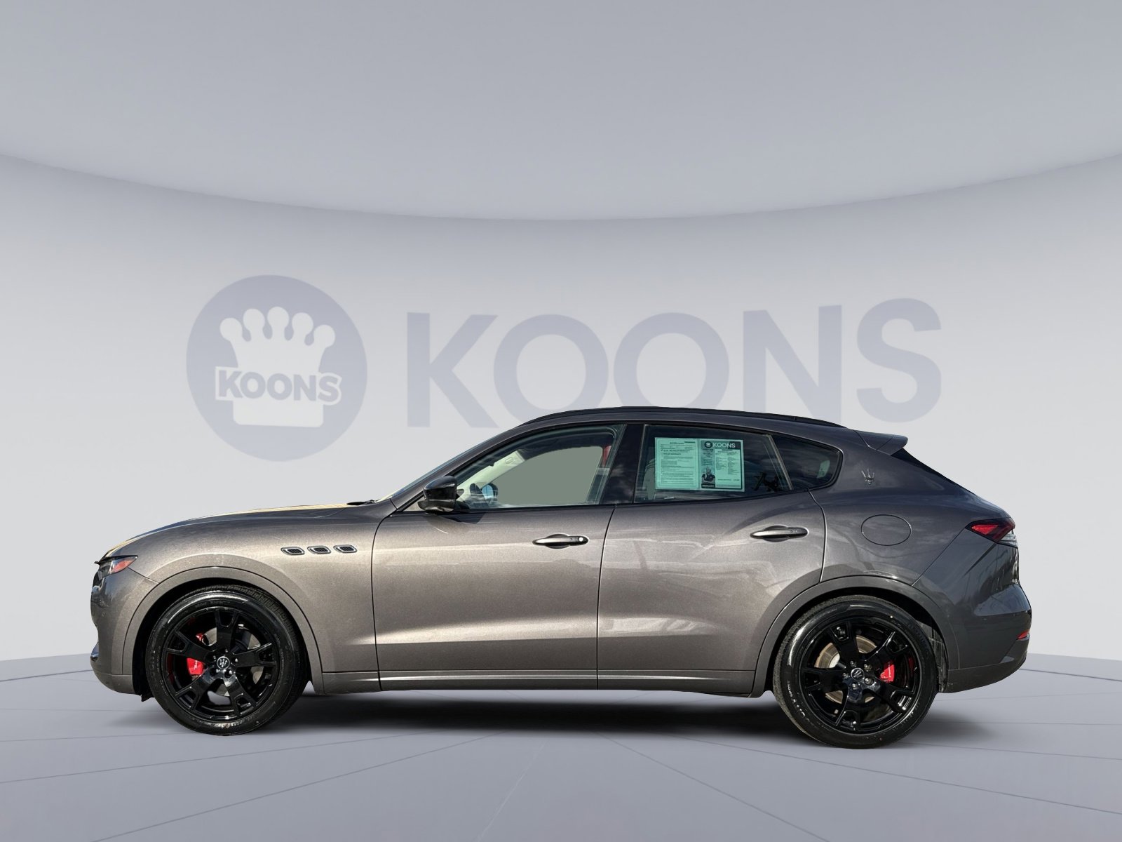 Used 2022 Maserati Levante GT image 2