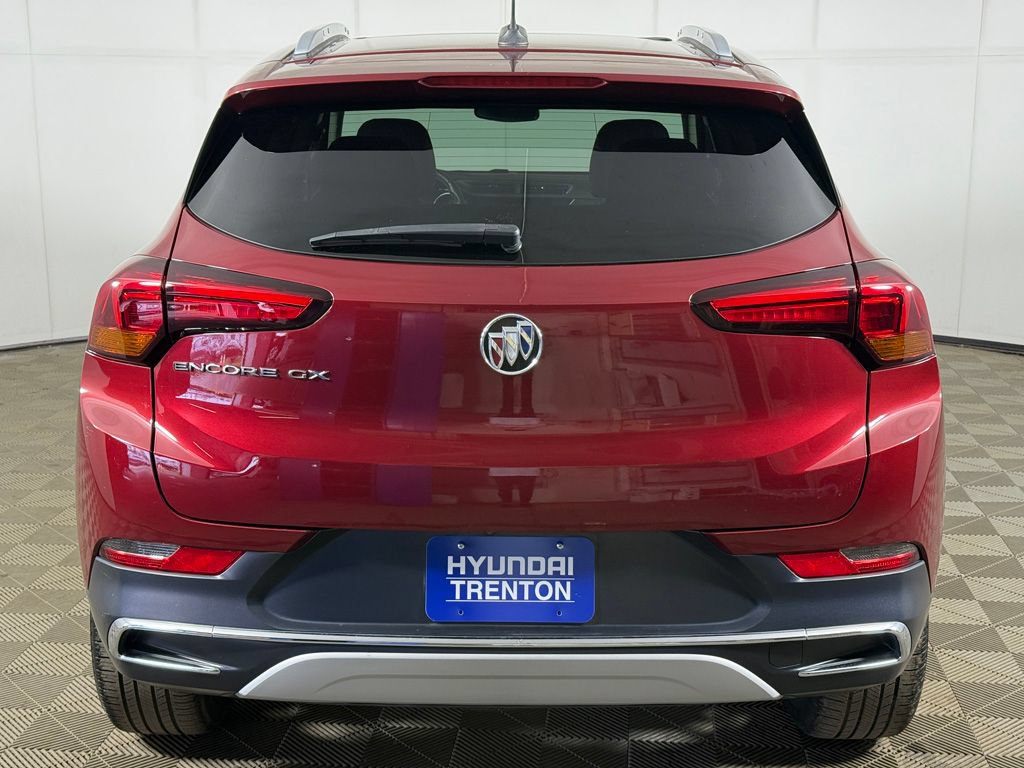Used 2023 Buick Encore GX Essence w/ Experience Buick Package FWD image 11