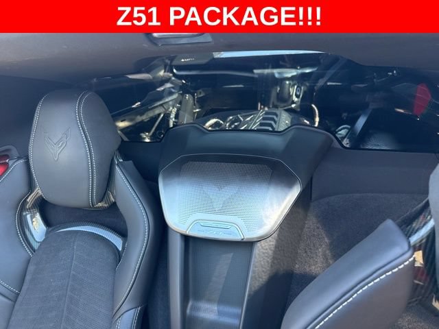 Used 2023 Chevrolet Corvette Stingray Preferred Cpe w/ Z51 Performance Package RWD image 17