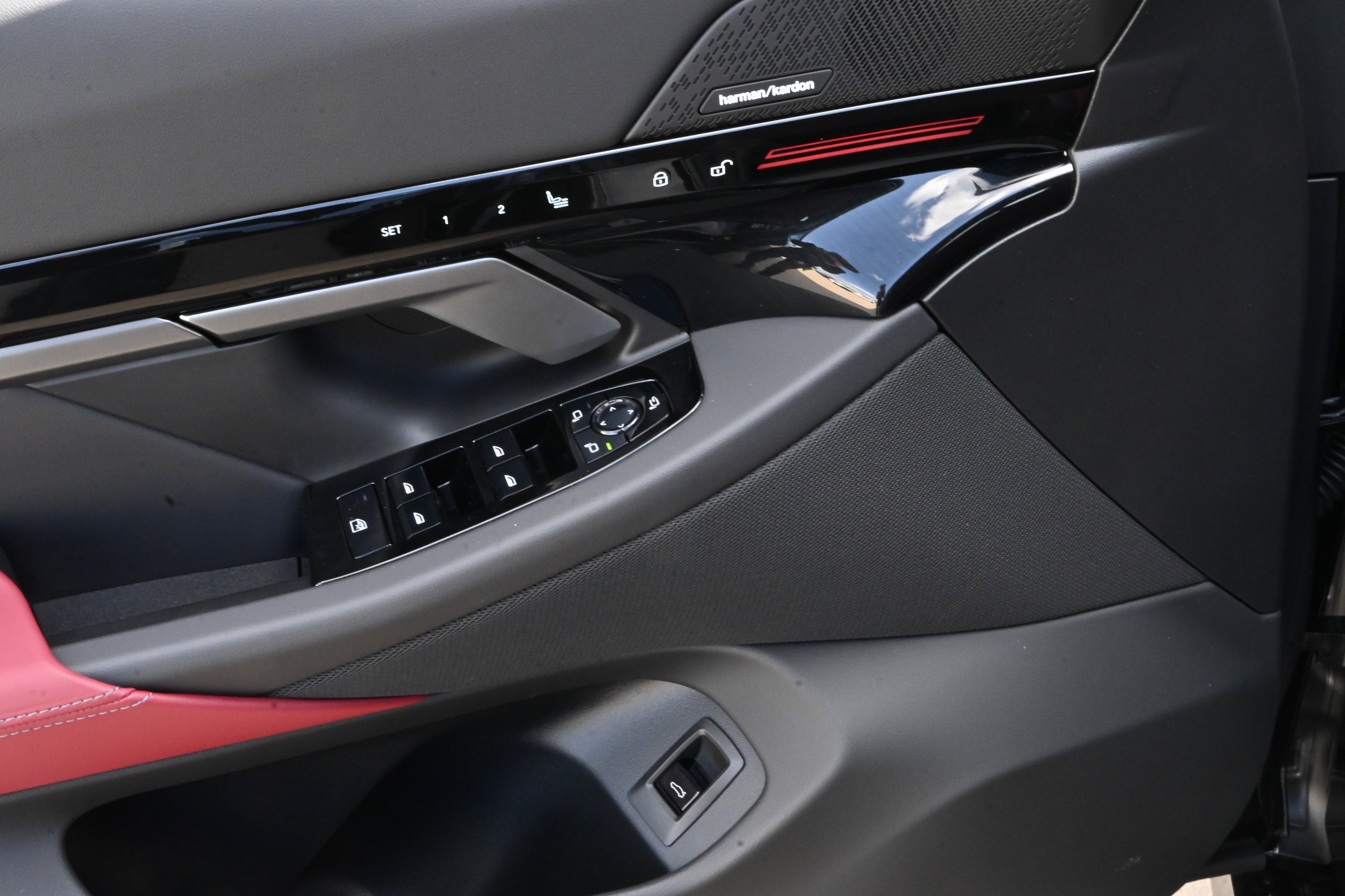 New 2026 BMW 530i RWD image 24