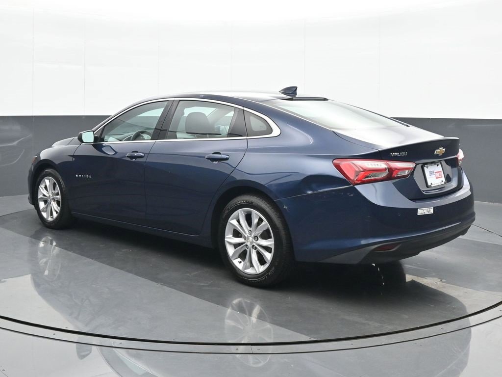 Used 2021 Chevrolet Malibu LT image 4