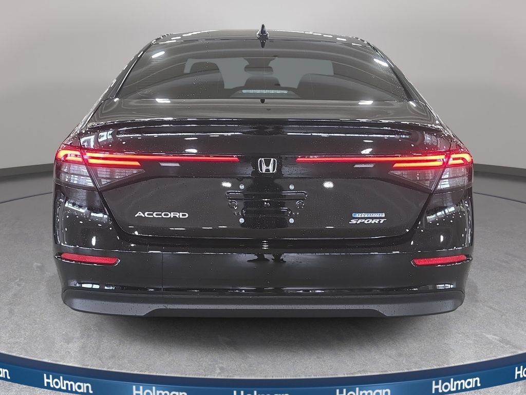Used 2025 Honda Accord Sport image 7