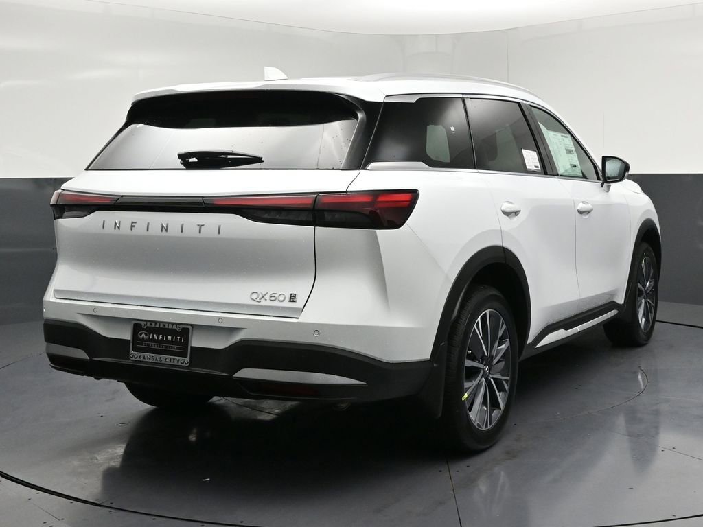 New 2026 INFINITI QX60 Luxe w/ Cargo Package image 4